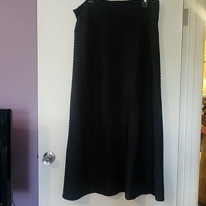 Black XL polyester stretch maxi skirt chevron soho